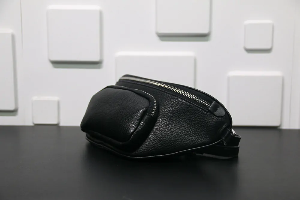 Michael Kors Crossbody Hip Pack Black