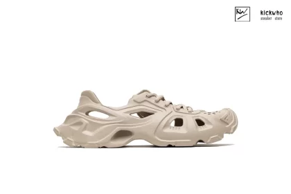 Balenciaga HD Lace Up Beige