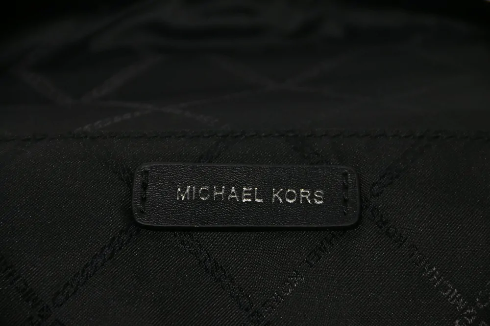 Michael Kors Crossbody Hip Pack Black - Image 11