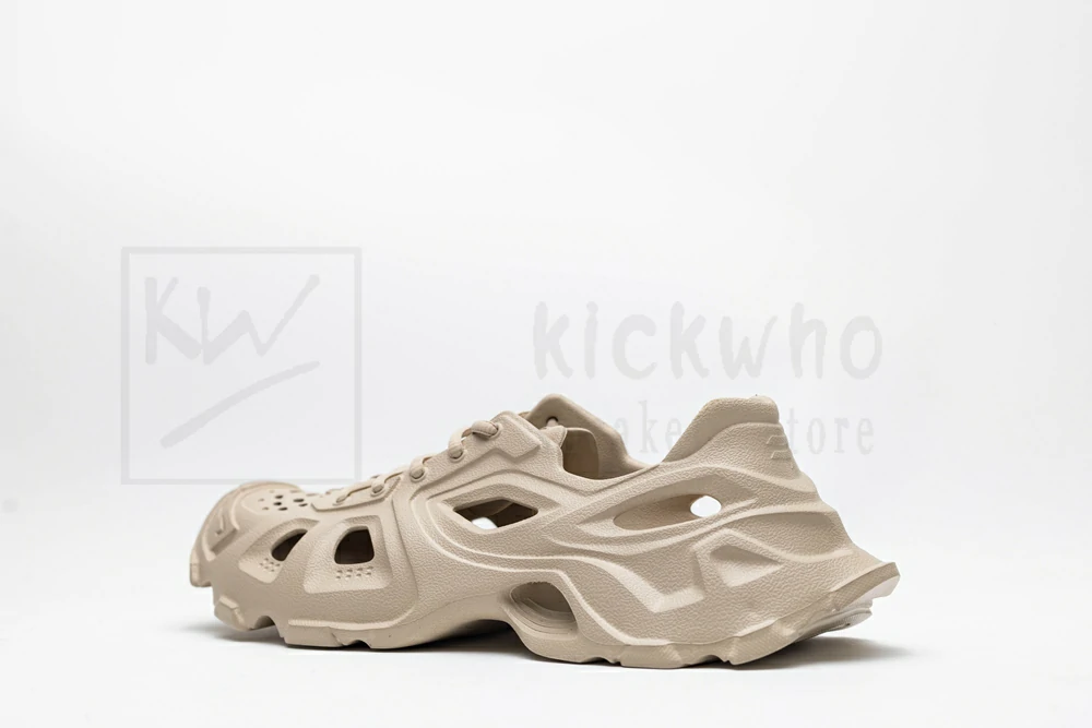 Balenciaga HD Lace Up Beige - Image 14