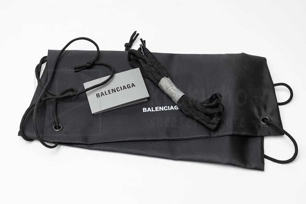 Balenciaga Runner Sneaker Blue Orange - Image 19