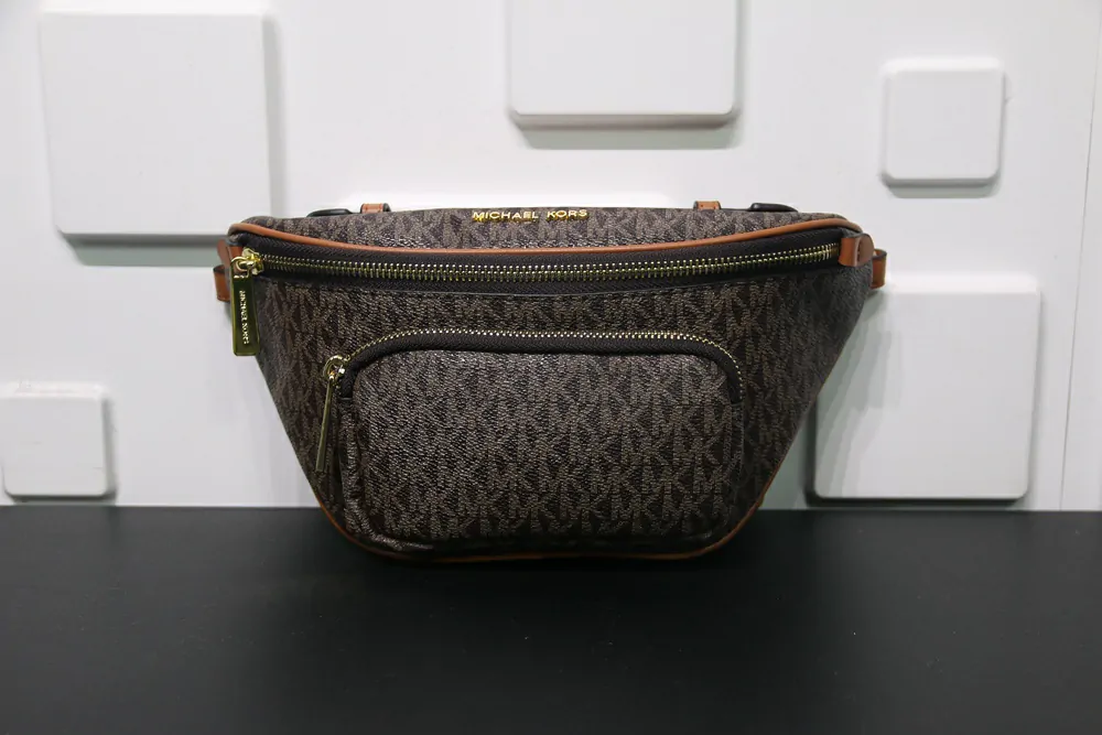 Michael Kors Crossbody Hip Pack Monogram Brown - Image 2