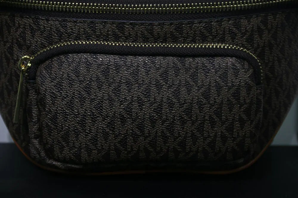Michael Kors Crossbody Hip Pack Monogram Brown - Image 3