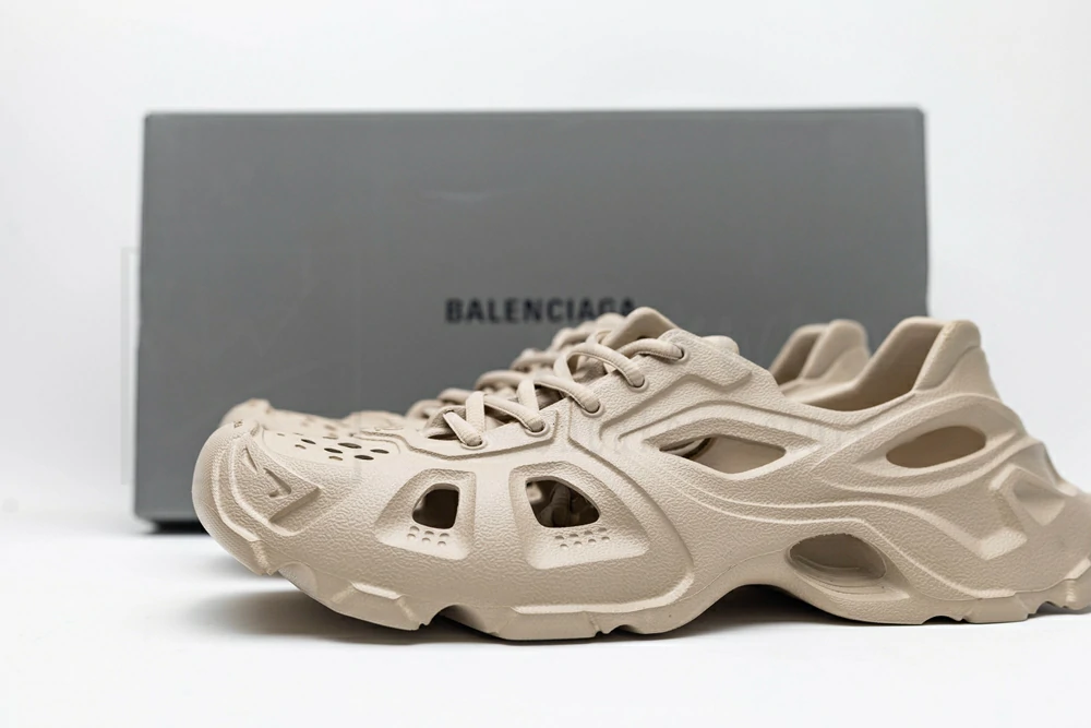 Balenciaga HD Lace Up Beige - Image 5