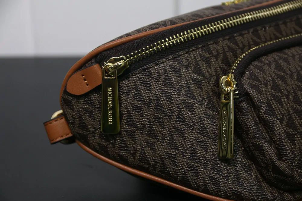 Michael Kors Crossbody Hip Pack Monogram Brown - Image 7
