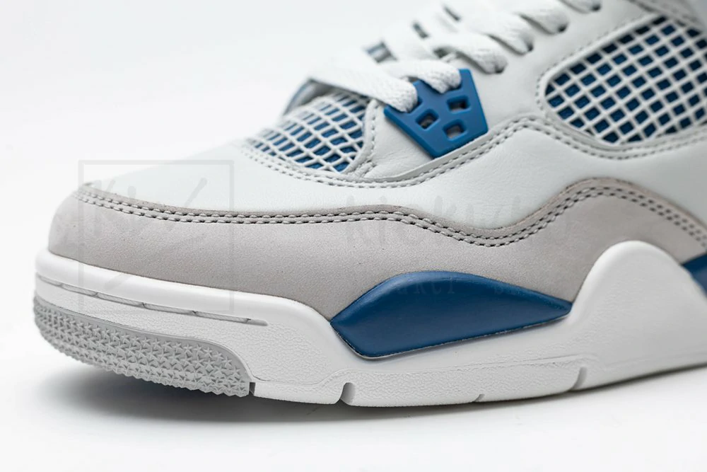 Air Jordan 4 Retro GS 'Military Blue' 2024 - Image 8