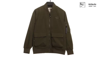 TNF zippered outdoor jacket green