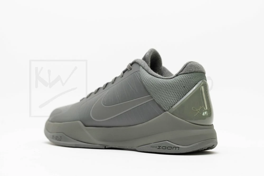 Godkiller Zoom Kobe 5 'Fade To Black' KW Protro - Image 14