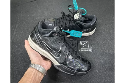 【Upcoming】Godkiller Undefeated x Kobe 4 Protro 'Black Mamba'