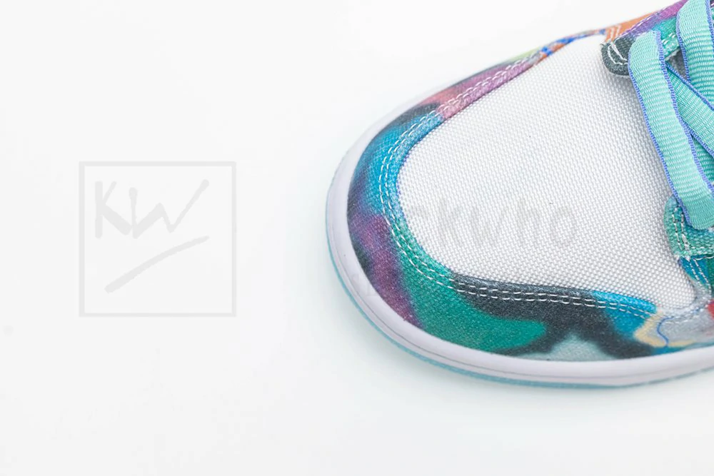 Futura Laboratories x Dunk Low SB 'Bleached Aqua' - Image 10