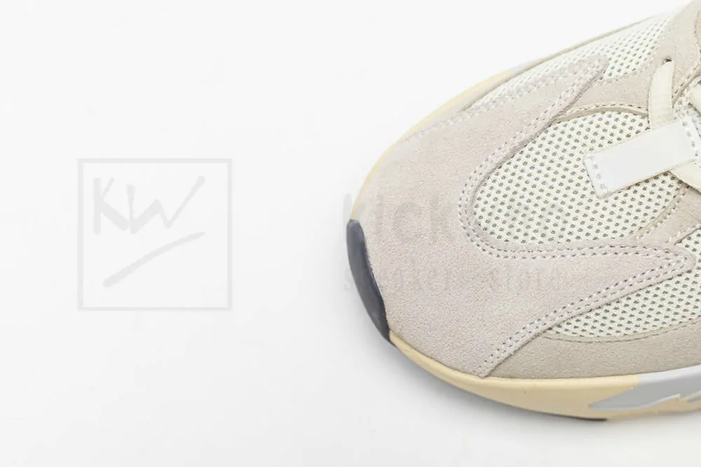 Yeezy Boost 700 'Analog' Sale Version - Image 11