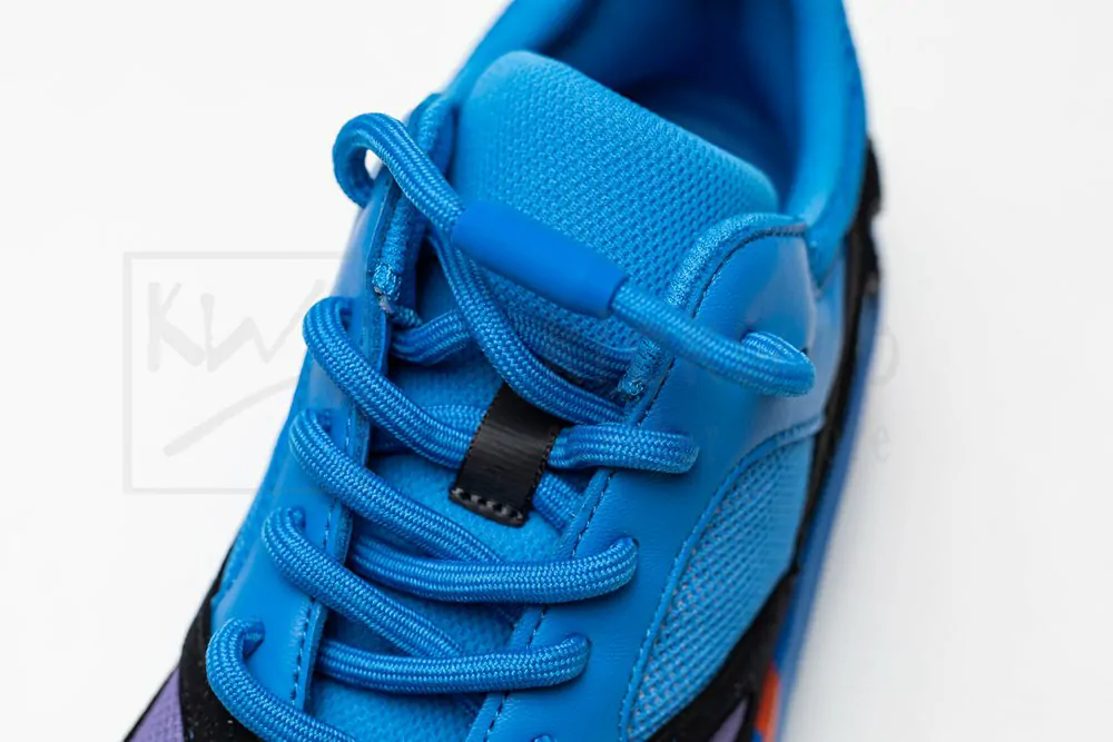 Yeezy Boost 700 "hi-res Blue" Sale Version - Image 11