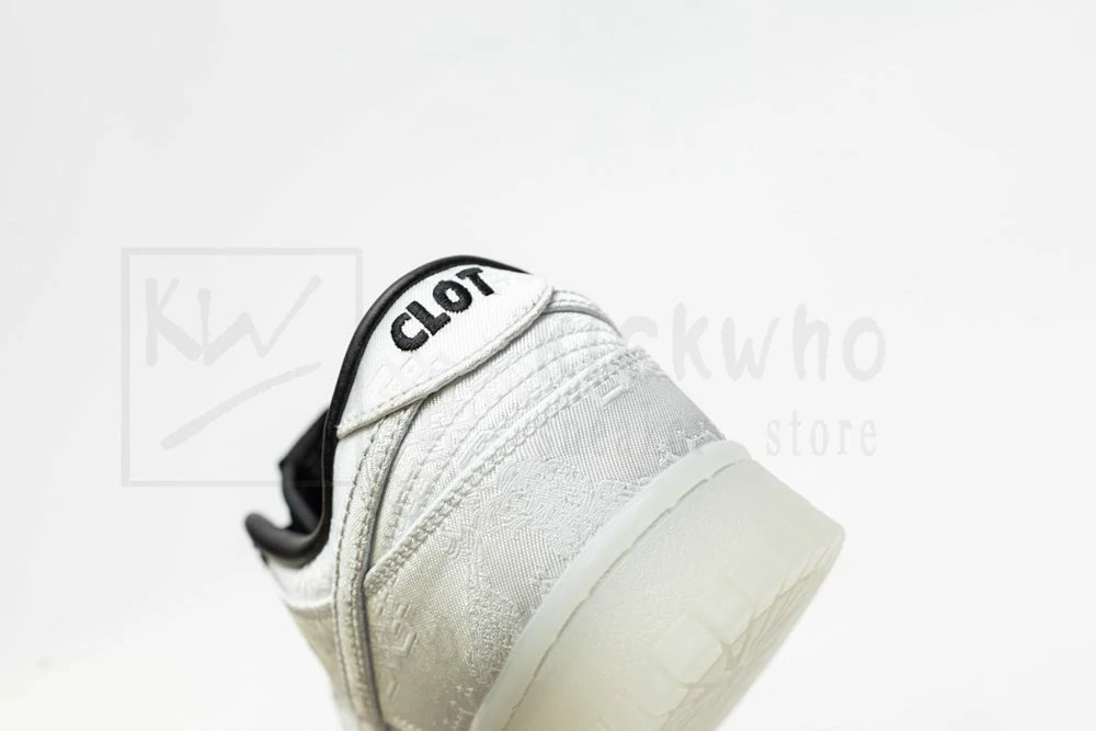 Fragment Design x CLOT x Dunk Low '20th Anniversary' - Image 11