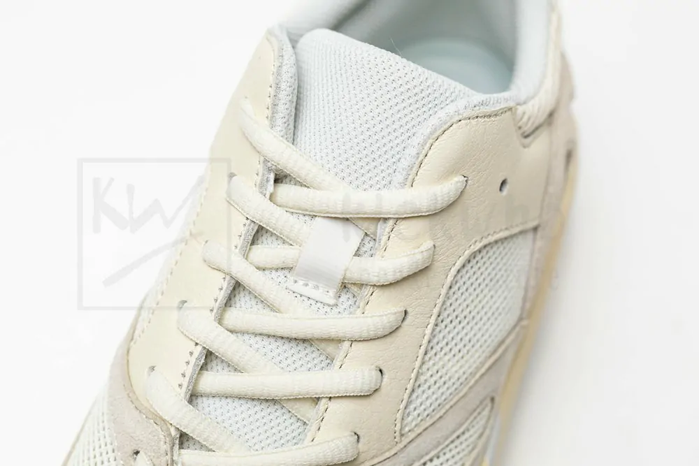 Yeezy Boost 700 'Analog' Sale Version - Image 12