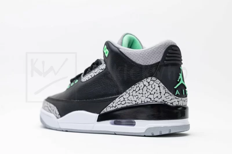 Air Jordan 3 Retro 'Green Glow' - Image 14