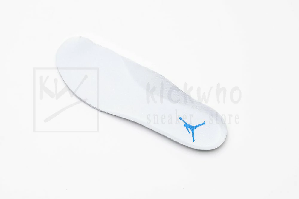 JORDAN 17 LOW “UNIVERSITY BLUE” - Image 15