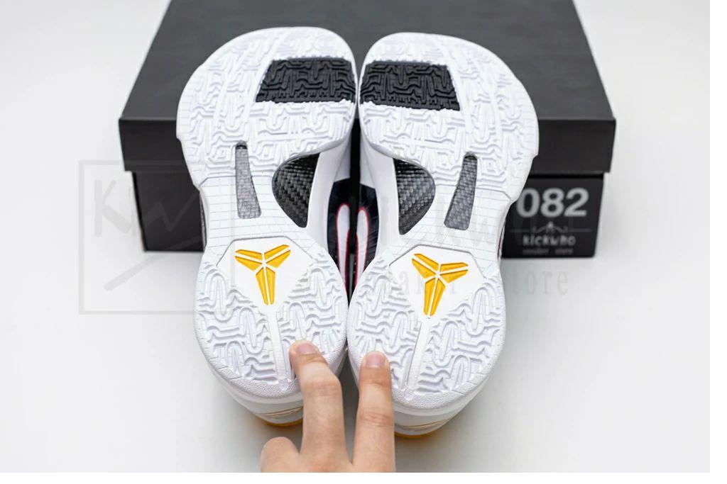 B-Grade Zoom Kobe 5 Protro Alternate Bruce Lee - Image 15