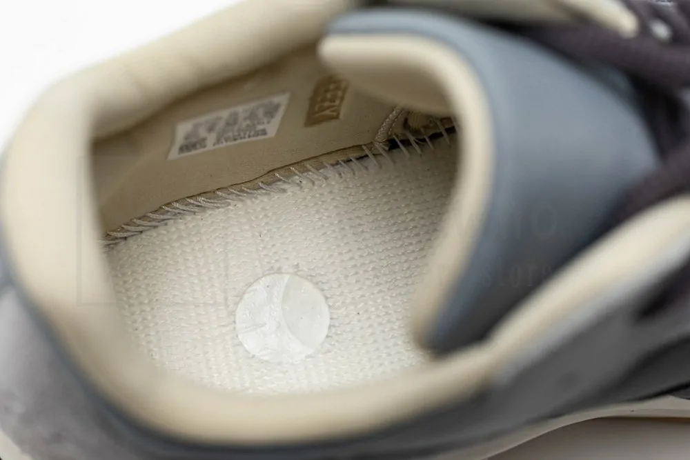 Yeezy Boost 700 'Magnet' Sale Version - Image 16