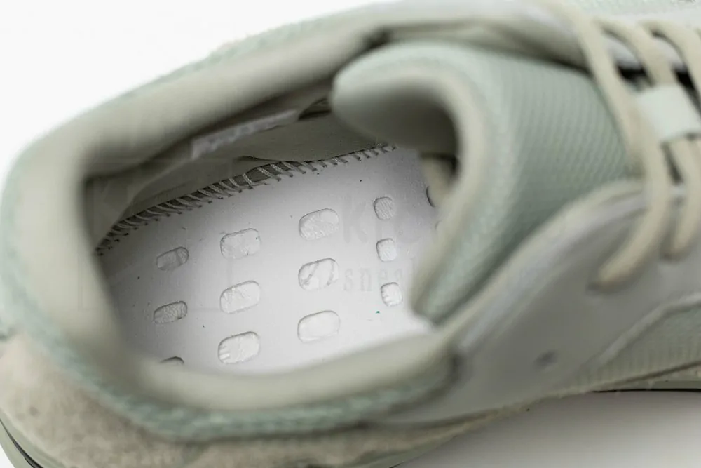 Yeezy Boost 700 'Salt' Sale Version - Image 17