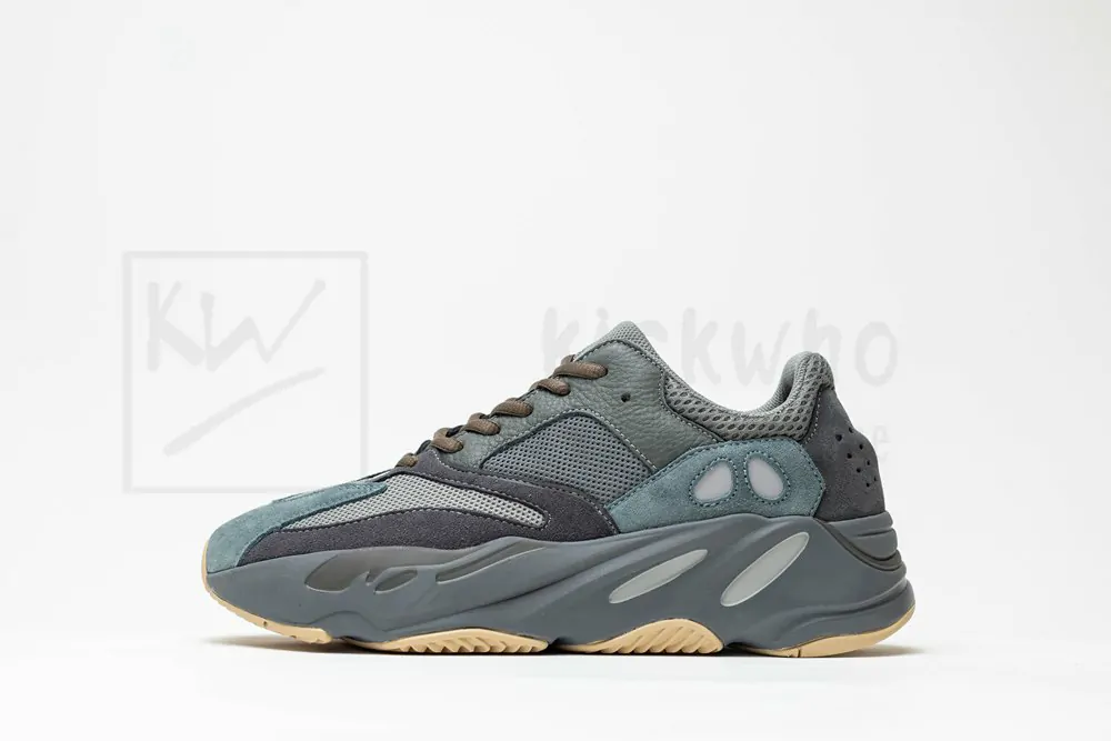 Yeezy Boost 700 'Teal blue'Sale Version - Image 2