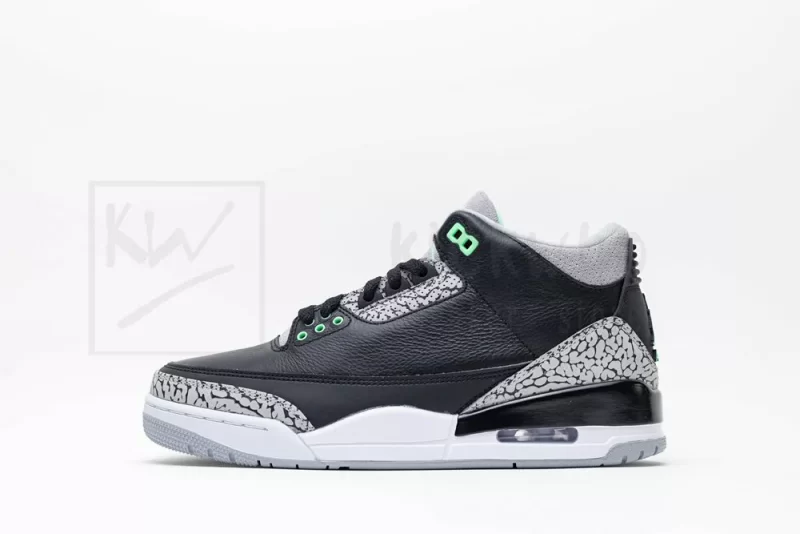 Air Jordan 3 Retro 'Green Glow' - Image 2