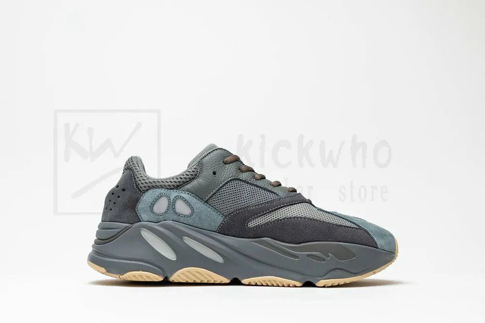 Yeezy Boost 700 'Teal blue'Sale Version - Image 3