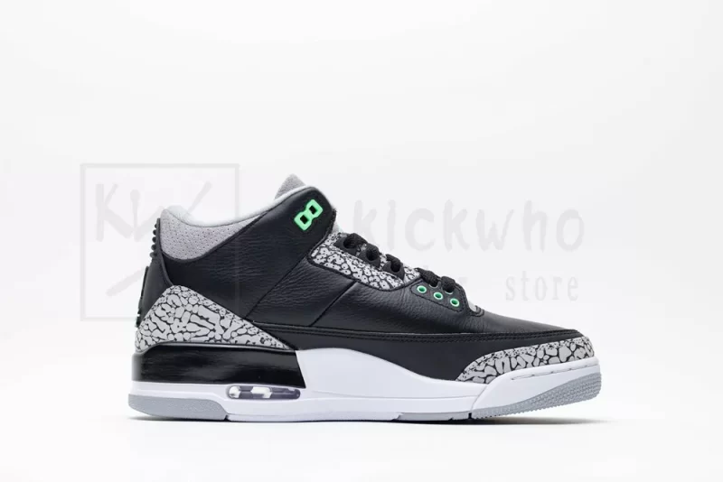 Air Jordan 3 Retro 'Green Glow' - Image 3
