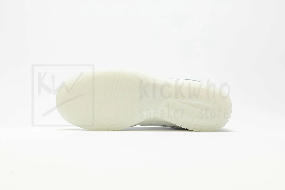 Fragment Design x CLOT x Dunk Low '20th Anniversary' - Image 4