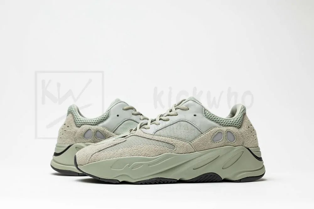 Yeezy Boost 700 'Salt' Sale Version - Image 6
