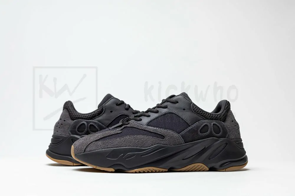 Yeezy Boost 700 'Utility Black" Sale Version - Image 6