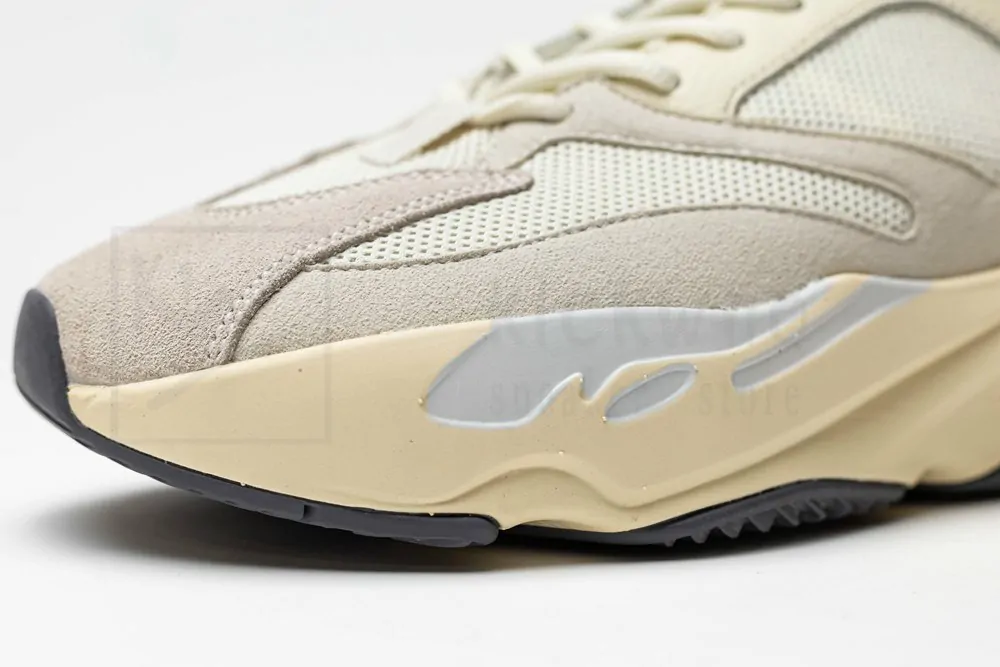 Yeezy Boost 700 'Analog' Sale Version - Image 9