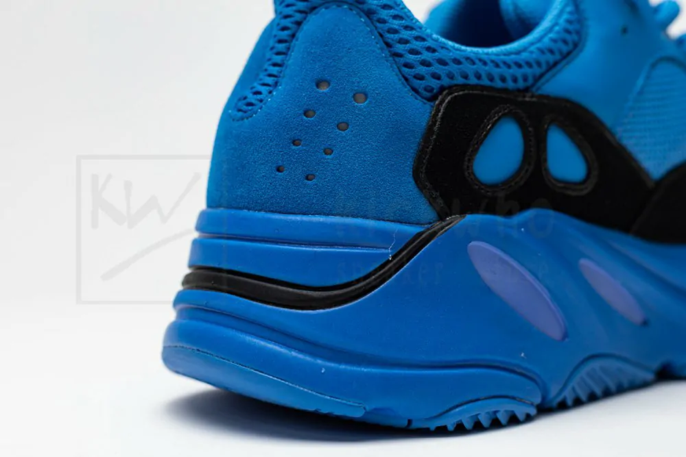 Yeezy Boost 700 "hi-res Blue" Sale Version - Image 9