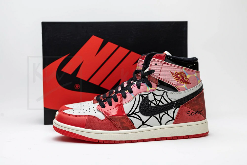 Marvel x Air Jordan 1 Retro High OG 'Next Chapter' - Image 5