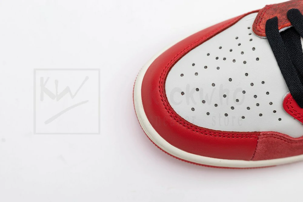 Marvel x Air Jordan 1 Retro High OG 'Next Chapter' - Image 10